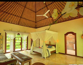 Rumah Kelapa Villa Alami